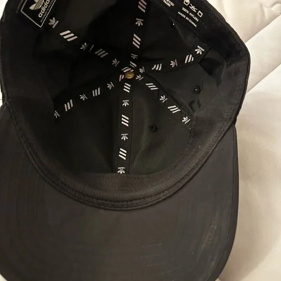 Adidas cap - adjustable - BLACK - Picture 4 of 8